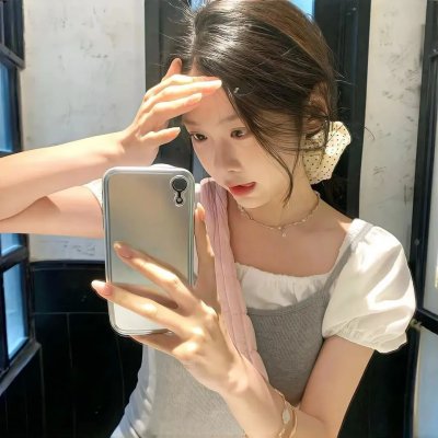 先天性淫娃 在线播放海报
